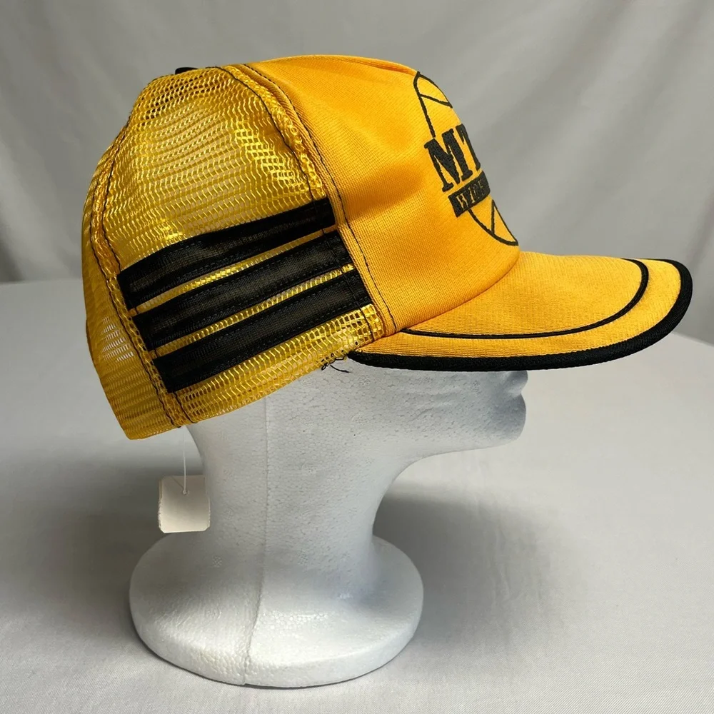 Vintage MTXE Wichita State Shockers Snapback Hat - Picture 2 of 8